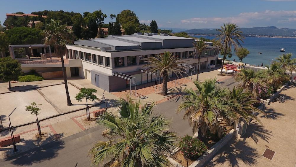 Hotel Helios & Spa - Ile Des Embiez Six-Fours-les-Plages Zewnętrze zdjęcie